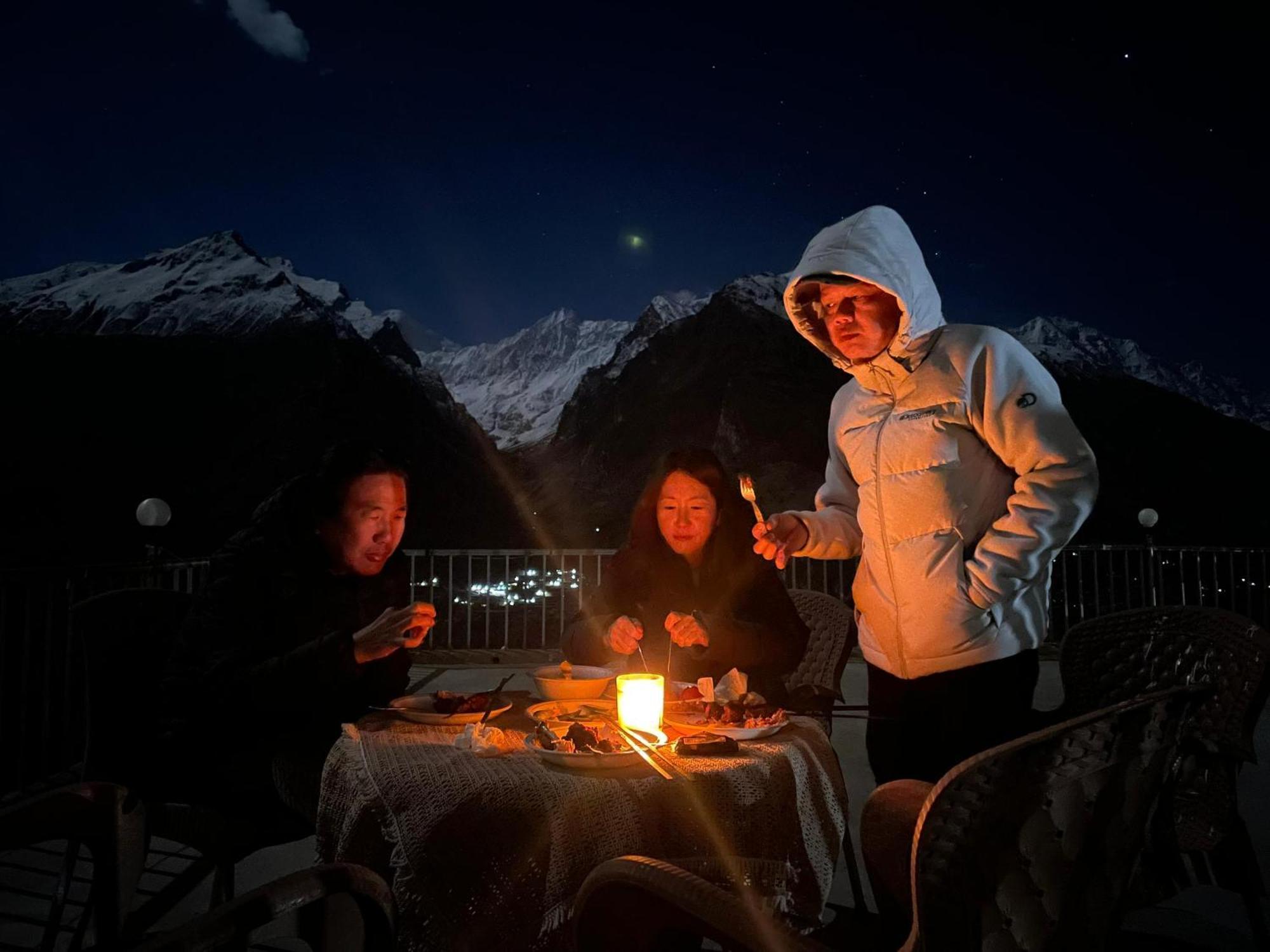 Hotel Hunza Lounge Karimabad  Esterno foto